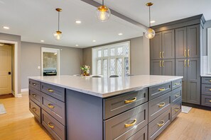 Interior - Explore Orange & NYC! Luxury Family Home w/ Deck (City of Orange)