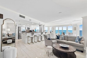 Smart TV - Luxury 3BD/2BTH Sandestin Beachfront Panoramic Views - Beachside II 4365 (Miramar Beach)