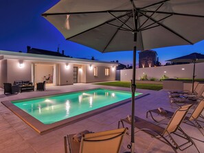 Pool - Montevernal by Interhome (Pula)