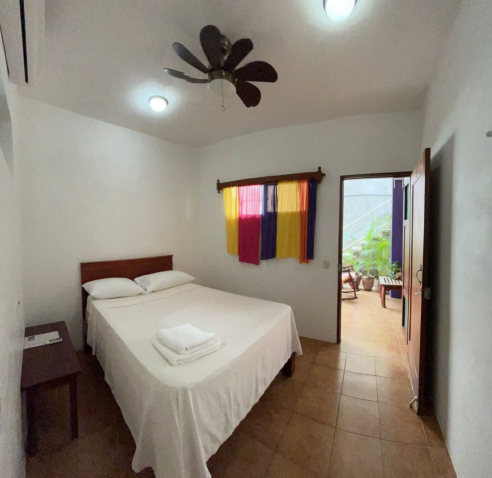 ห้องสแตนดาร์ดดับเบิล, เครื่องปรับอากาศ | Wi-Fi ฟรี