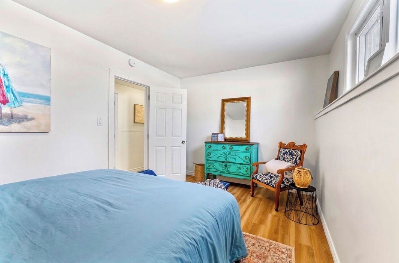 2 間睡房、熨斗/熨衫板、可攜式嬰兒床、上網