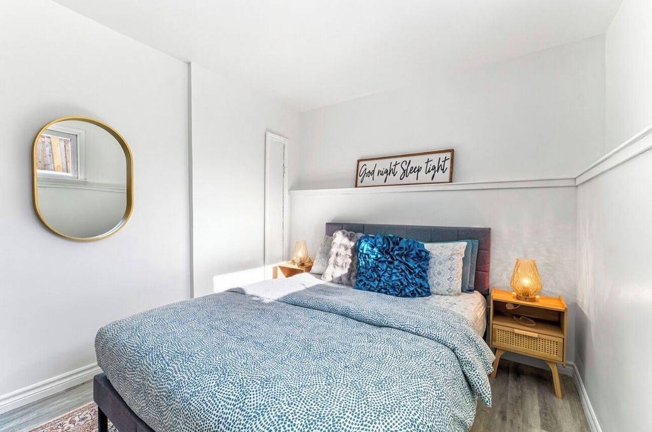 2 chambres, fer et planche à repasser, lit parapluie, Wi-Fi gratuit