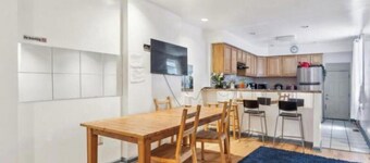 B4  Near Temple hospital ,quiet one room share 2 bathrooms,kitchen