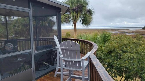 Incredibly quiet and peaceful gulf front getaway.