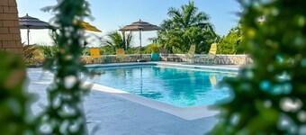 Sunset One bedroom bed & breakfast- in Montego Bay