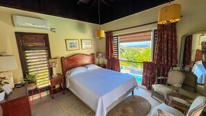 1 habitación, escritorio, tabla de planchar con plancha y wifi 