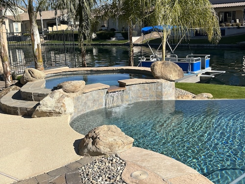 Spacious 5-bedroom Waterfront Home w/ Dock and Pool    Chandler AZ