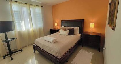 Spacious Family Home Near Beaches, Surf, Restaurants & Nature