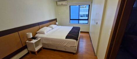 Family Double Room, 1 King Bed with Sofa bed, Bay View | In-room safe, blackout curtains, iron/ironing board, free WiFi