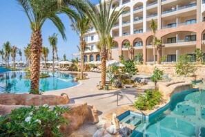 Imagen sin descripción, 4 de 31, botón