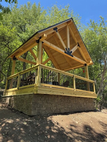 Welcome to “The Old Orchard Cottage”. A cozy 2-bedroom cabin in LaFayette, NY. 