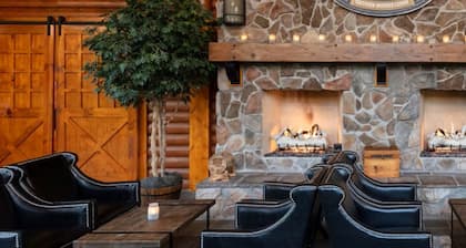 Relax in Gatlinburg w/cool mountain views, FUN activities for all in the family!