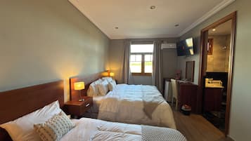 Luxury Triple Room, Patio, Courtyard View | Free WiFi, wheelchair access
