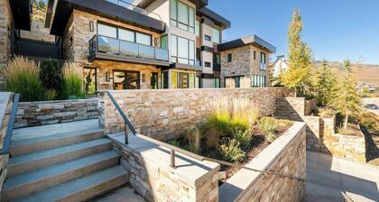 Luxury Old Town Residence