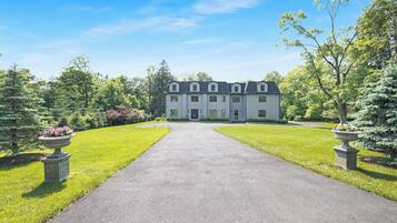 Luxury Villa, 6 Bedrooms, Private Pool | Exterior