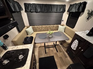 Interior - Cozy 1-bedroom camper in beautiful Manitowoc, walking distance to Lake Michigan (Manitowoc)