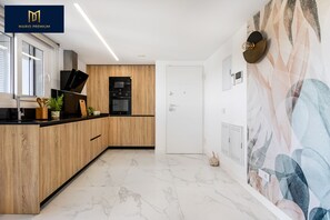 Private kitchen - SEA VIEW PUNTA PRIMA| FAMILY PARADISE SEA| TORREVIEJA| LONG STAYS | PRIVATE POOL (Torrevieja)