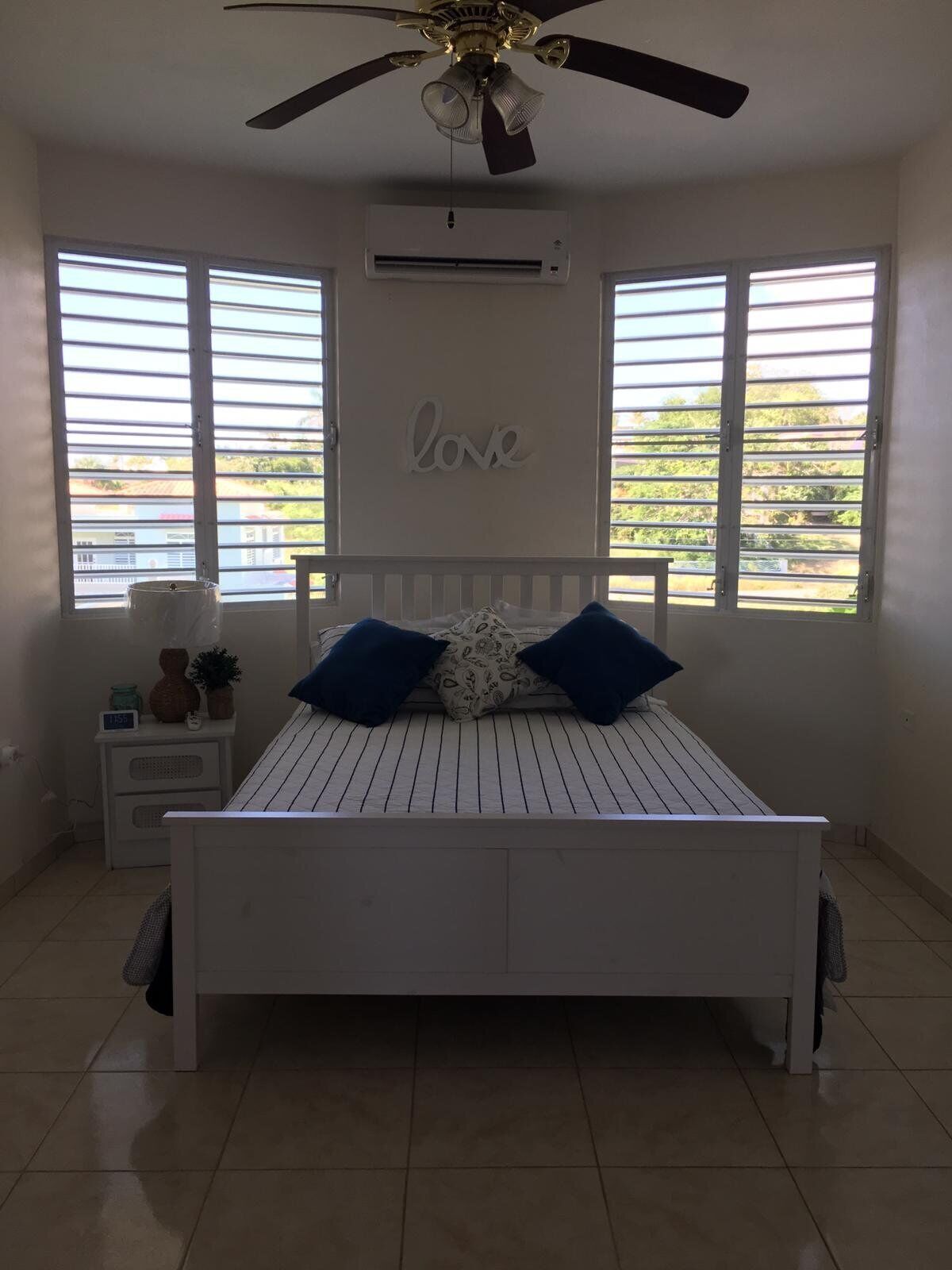 熨斗/熨衣板、WiFi、床单