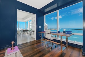 Presidential Penthouse, Ocean View - Four Seasons Miami Lower PH (Miami)