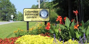 A sign for Columbus Botanical Garden at 3603 Weems Road. - Midtown Bright 2BR Near Riverwalk w/ Parking (Columbus)