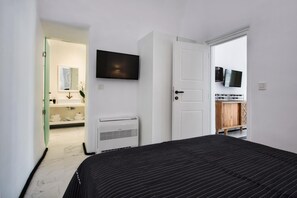 Room - Mirinda Villa (Santorini)