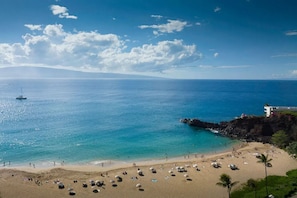 Beach - Spacious Beachfront Villa at Westin Kaʻanapali - 2BR/2BA + Sofa Beds, Sleeps 8 (Lahaina)
