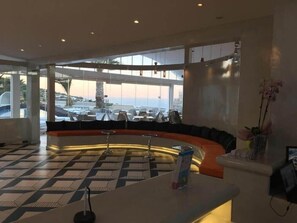 Lobby - My Life Suites (Santorini)