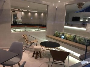 Interior - My Life Suites (Santorini)