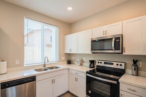 Private kitchen - The One 112 (Glendale)
