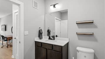 Free toiletries, towels, soap, shampoo