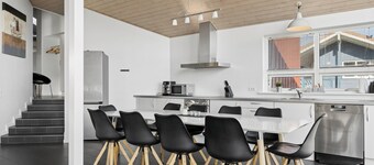 Sea view spa and space for the whole family