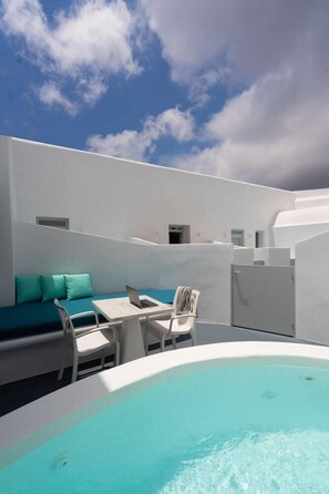 Outdoor dining - White Concept Caves - Adults Only (Santorini)