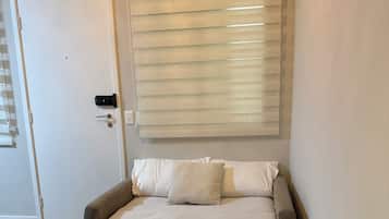 Bügeleisen/Bügelbrett, WLAN, Bettwäsche