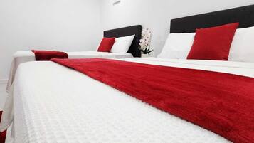 2 bedrooms, WiFi, bed sheets