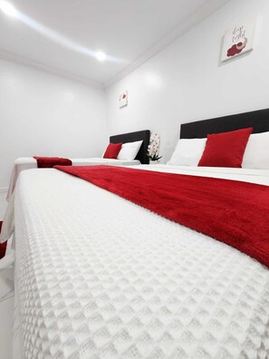 2 bedrooms, WiFi, bed sheets - Modern Comfort 2BA 2BR w/ 3 Beds (Dundas Town)