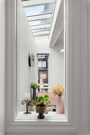 Interior - Charming 3 Bed Terrace in Leafy Annandale (Annandale)