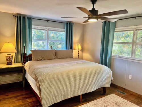 Panther Creek Cozy Retreat