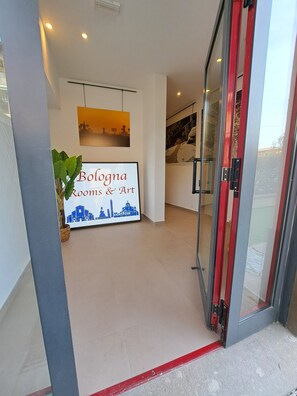 Reception - Bologna Rooms & Art (Bologna)