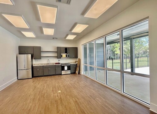 2-bedroom camper in serene Gulf Shores with cool AC