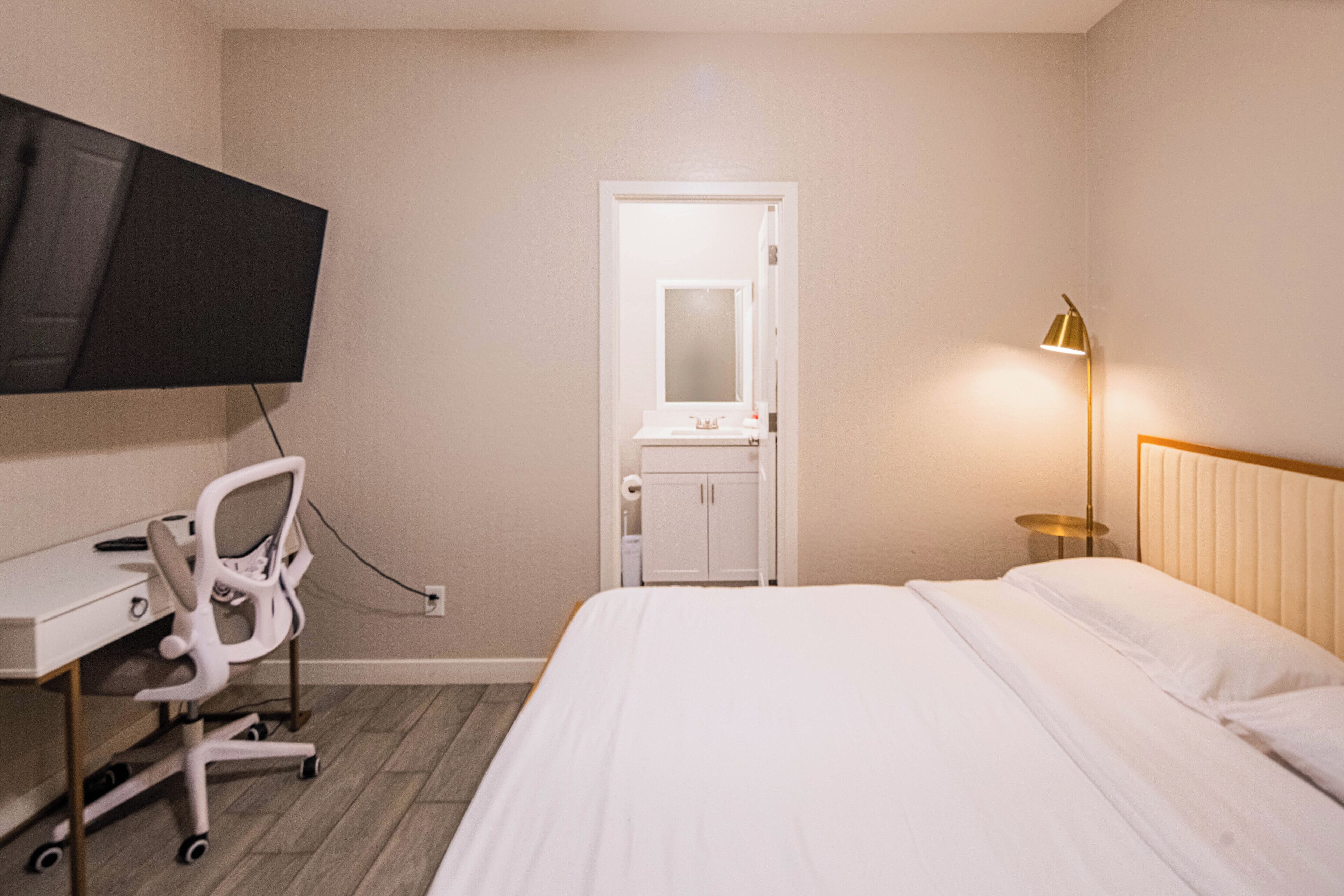 Ferros/tábuas de passar roupa, Wi-Fi de cortesia