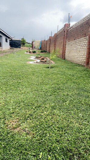 Property grounds - Holiday Villa Marondera (Marondera)