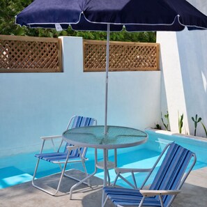 Apartamento, 1 habitación, cocina, vistas a la piscina | Jardines del alojamiento