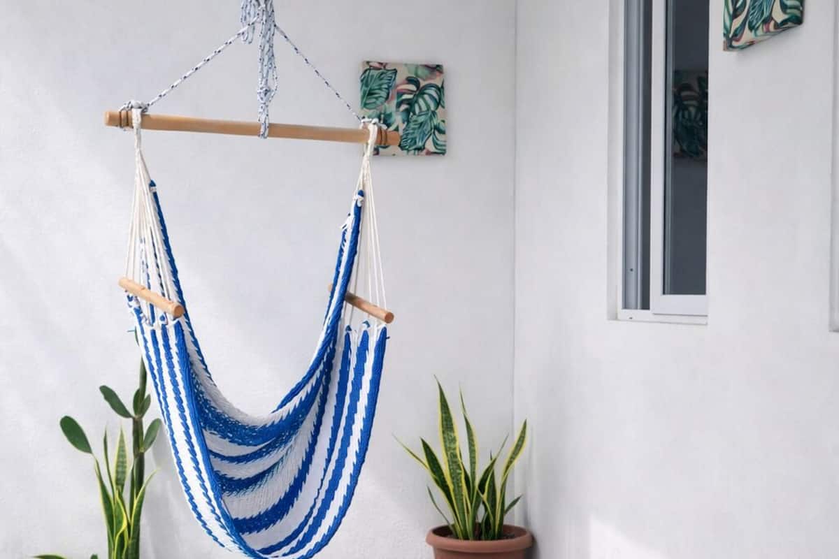 Apartamento, 1 habitación, cocina, vistas a la piscina | Piscina | Una piscina cubierta