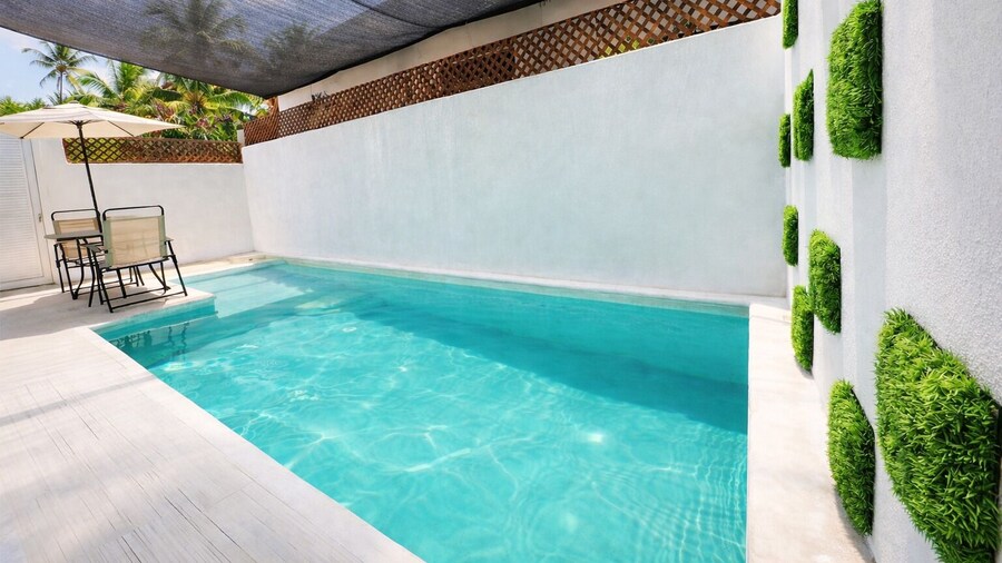 Modern Apartment with Private Pool