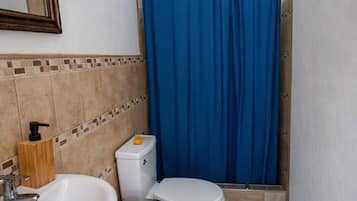 Appartement, 1 chambre, vue piscine | Salle de bain