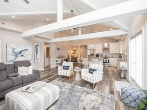Smart TV, fireplace - Spacious, 5 Bedroom/3.5 Bath In The Hear of Ocean City (Ocean City)