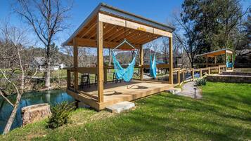 Enceinte de lâhĂ©bergement