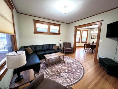 Heart of Little Italy • 4BR, Game Room & Hot Tub