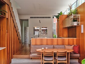 Interior - Northroy House / The Wemby (Fitzroy North)