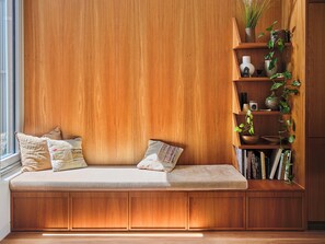 Interior - Northroy House / The Wemby (Fitzroy North)